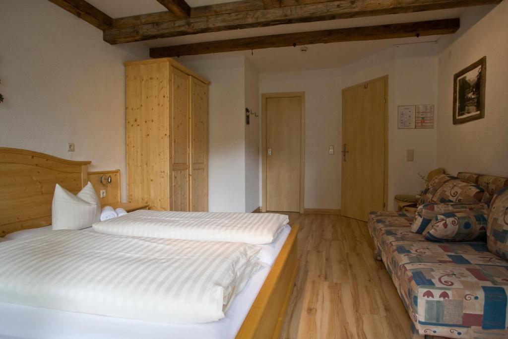 Hotel Hohe Tauern Матрей ин Остирол Стая снимка