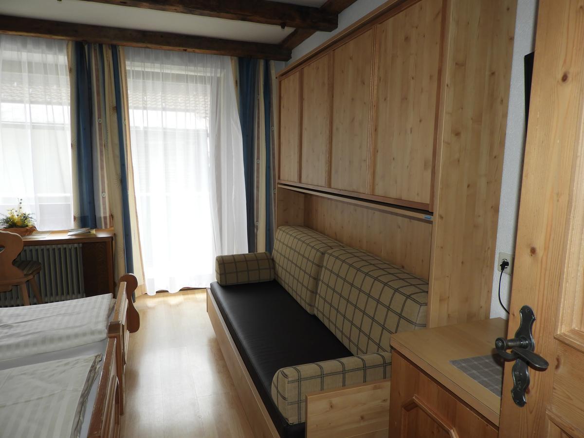 Hotel Hohe Tauern Матрей ин Остирол Екстериор снимка